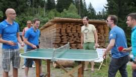 Bereit für ein Tischtennismatch - Rahmenbewerb!