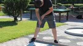 Pyro zeigte beim Minigolf seine Klasse!