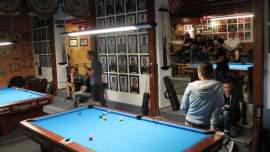 In der Poolhall war reger Betrieb!