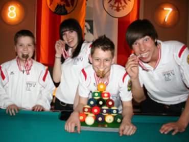 Unsere Sportler beissen auf Metall!