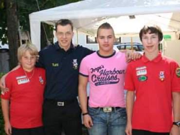 Luggy, Tutti und Dav mit dem Kärnter Superstar und Ranglisten Nr.1. von Österreich, Ouschan Albin