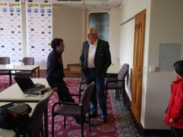 Tom und Ernst im Small-Talk