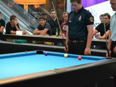 Das ausspielen gewann Clemens!