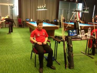 Michael Winkler zeigt gute Leistungen gegen Europas besten Billardspieler!
