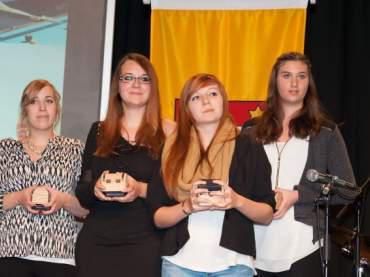 Unsere 4 Mädels bei der Sportlerehrung! (c) Foto Heinz