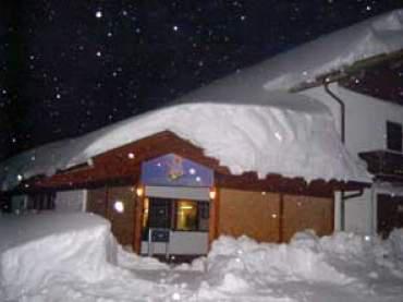 Schneetreiben im Saustall!