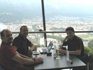 Und hier bei der Besprechung hoch über Innsbruck!
